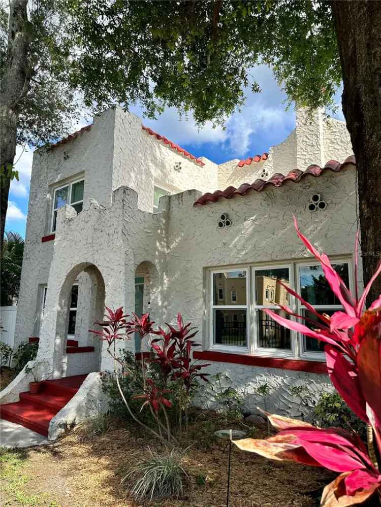 Single-family house For Sale in 1020, 38th Avenue North, Saint Petersburg, Florida