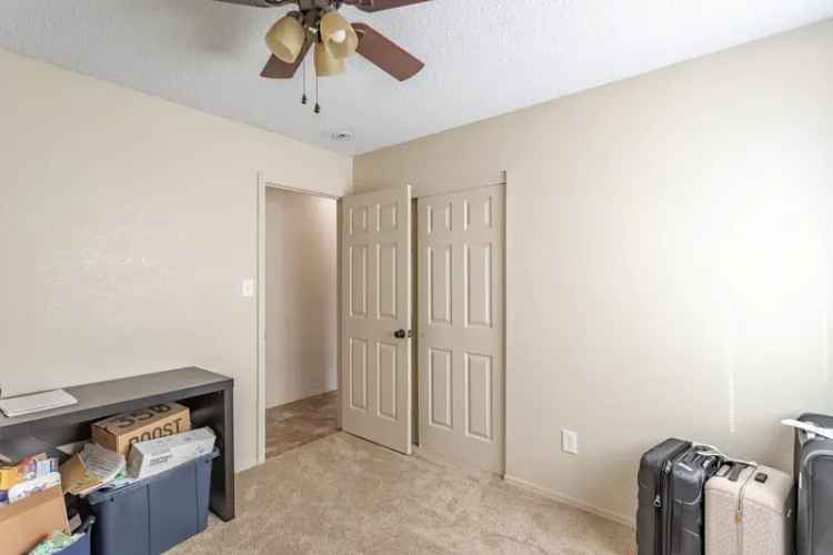 4 Bedroom 2 Bath Home in Desert Oasis Near MCAS