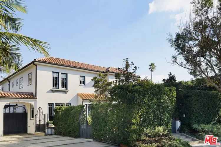 Single-family house For Sale in 564, South Van Ness Avenue, Los Angeles, California