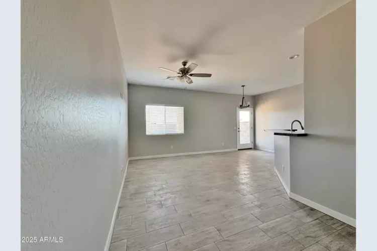 Duplex For Sale in Mesa, Arizona