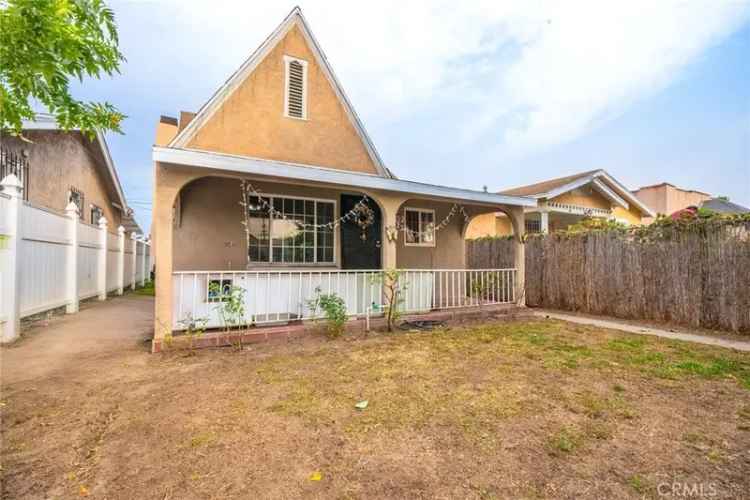 Single-family house For Sale in 1519, West 59th Street, Los Angeles, California