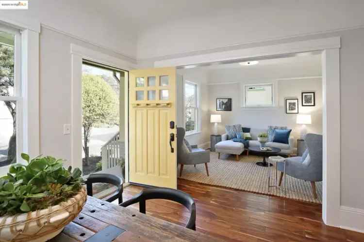 Single-family house For Sale in 1218, Burnett Street, Berkeley, California