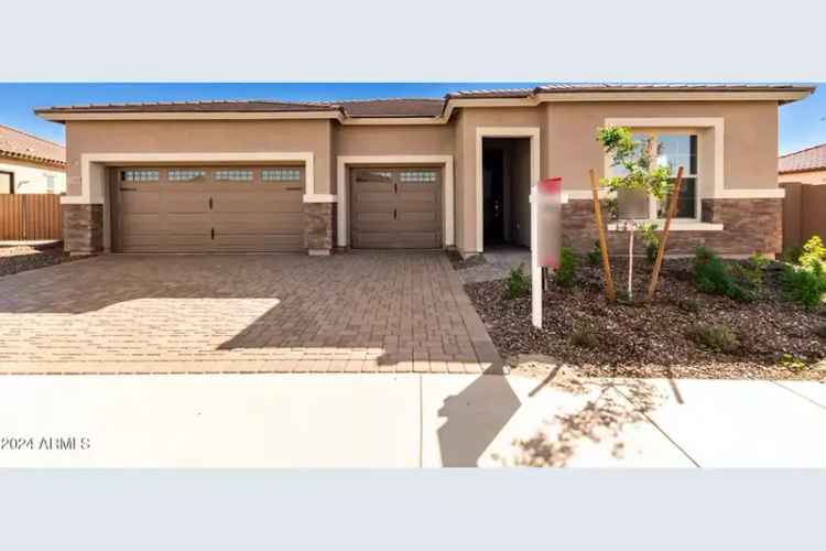 Single-family house For Sale in 23969, North 171st Lane, Surprise, Arizona