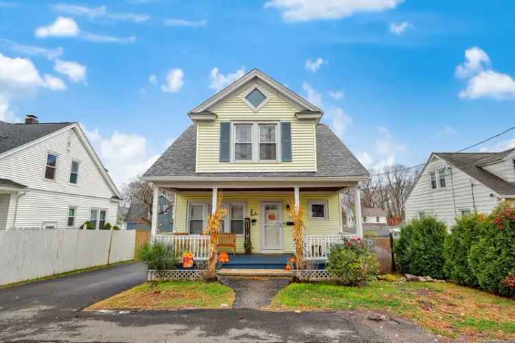 Single-family house For Sale in 57, Radcliffe Avenue, Waterbury, Connecticut