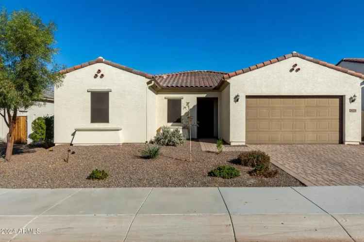 Single-family house For Sale in 16233, South 178Th Drive, Goodyear, Arizona