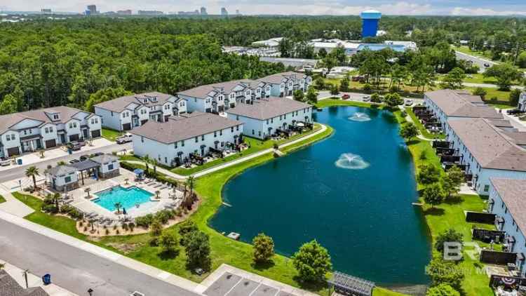 House For Sale in Orange Beach, Alabama