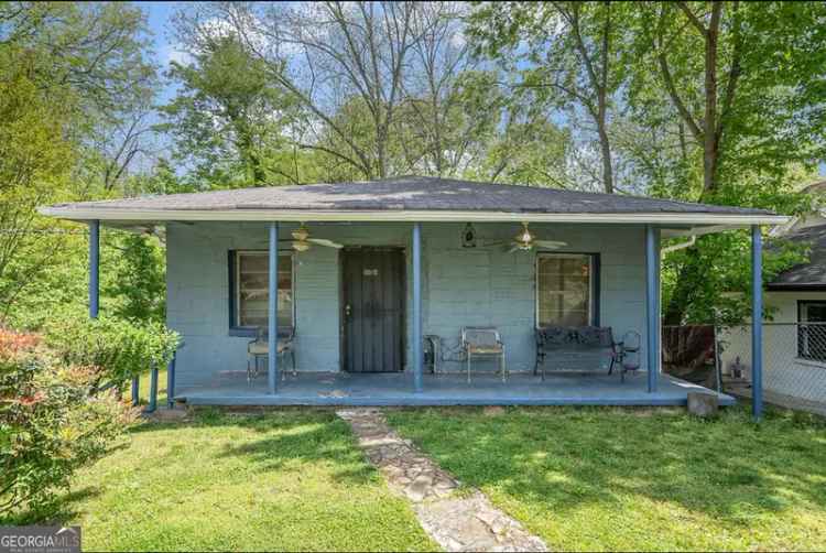 Single-family house For Sale in 978, Grant Terrace Southeast, Atlanta, Georgia