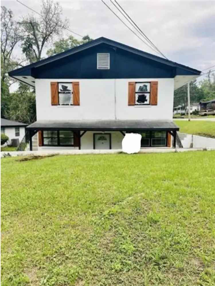 Multi-family house For Sale in 837, Griffin Street, Tallahassee, Florida