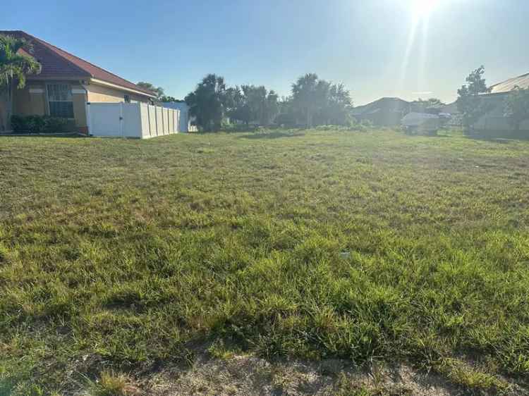 Land For Sale in 930, Southwest 8th Place, Cape Coral, Florida