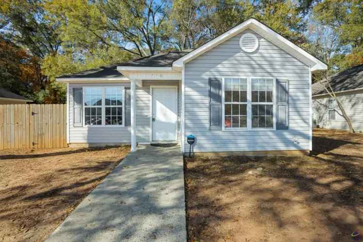 Single-family house For Sale in 406, Dunmurry Place, Warner Robins, Georgia