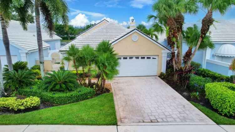 Single-family house For Sale in 9278, Heathridge Drive, Florida