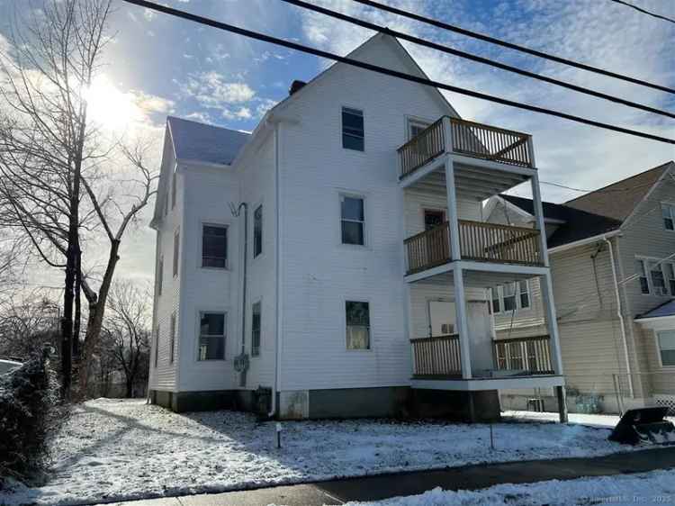 Multi-family house For Sale in 143, Wilson Street, Hartford, Connecticut