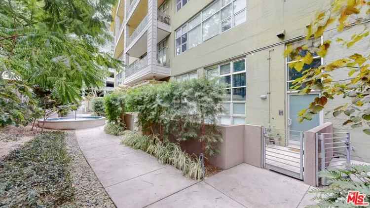 Condo For Sale in 1130, South Flower Street, Los Angeles, California