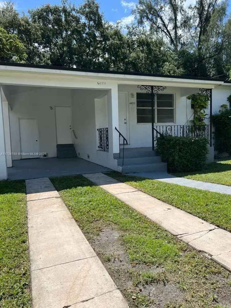 Multi-family house For Sale in 4851, Northwest 15th Avenue, Miami, Florida