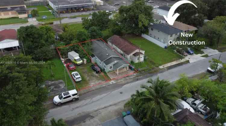 Single-family house For Sale in 2944, Northwest 44th Street, Hialeah, Florida