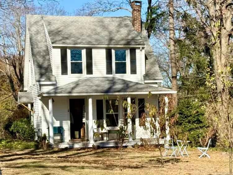 Single-family house For Sale in 153, Cannon Street, Hamden, Connecticut