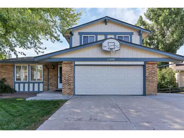 Single-family house For Sale in 11008, Vrain Court, Westminster, Colorado