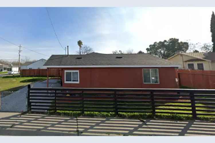 Single-family house For Sale in 450, Eleanor Avenue, Sacramento, California