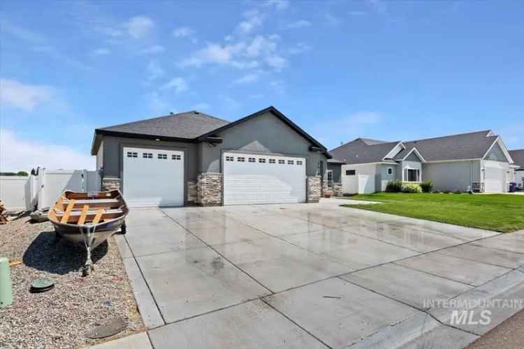 Single-family house For Sale in 1418, North Birch Street, Jerome, Idaho