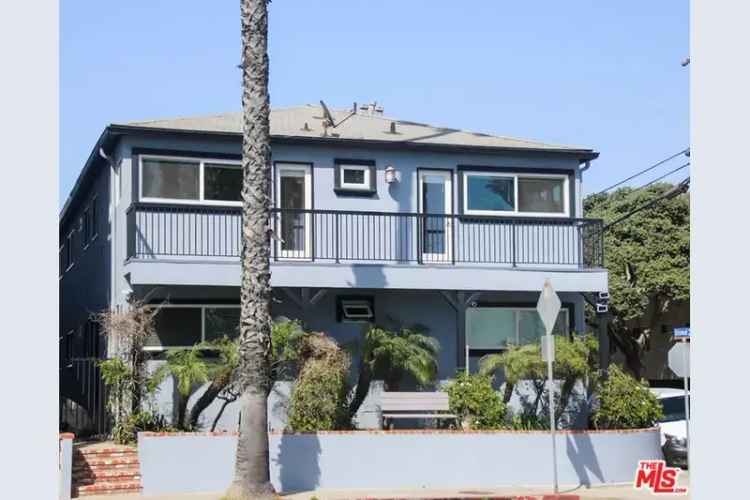 Multi-family house For Sale in 101, Strand Street, Santa Monica, California