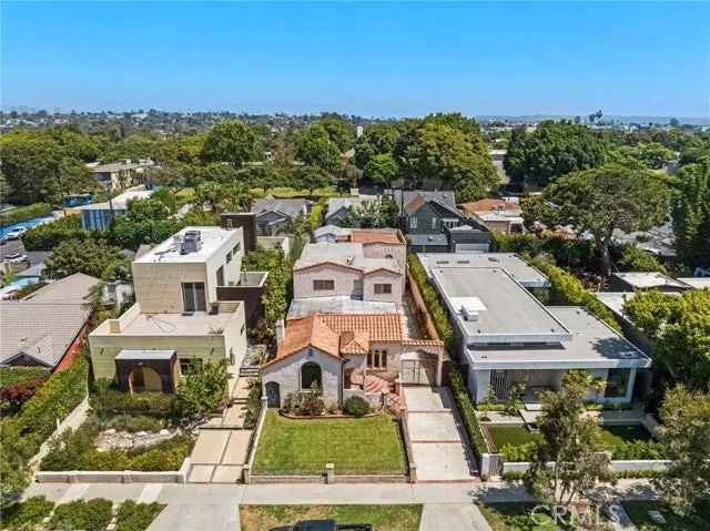 Single-family house For Sale in Los Angeles, California