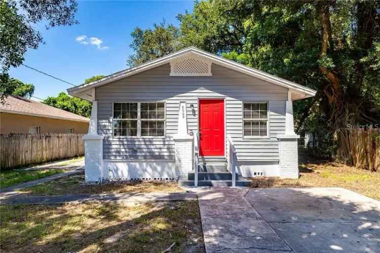 Single-family house For Sale in 2002, East Ellicott Street, Tampa, Florida