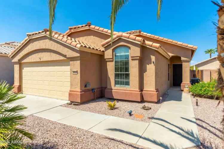 Single-family house For Sale in 18112, West Spencer Drive, Surprise, Arizona