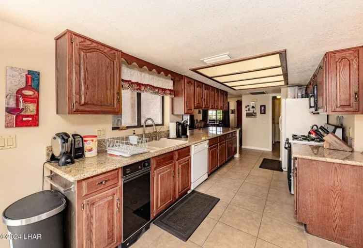 Single-family house For Sale in 75, South Acoma Boulevard, Lake Havasu City, Arizona