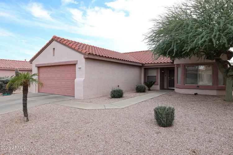 Single-family house For Sale in 16503, West Sandia Park Drive, Surprise, Arizona