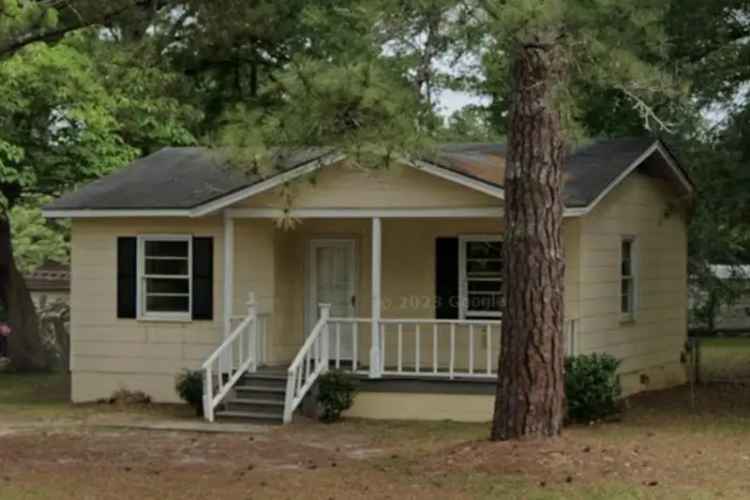 Single-family house For Sale in 1411, East Gordon Avenue, Albany, Georgia