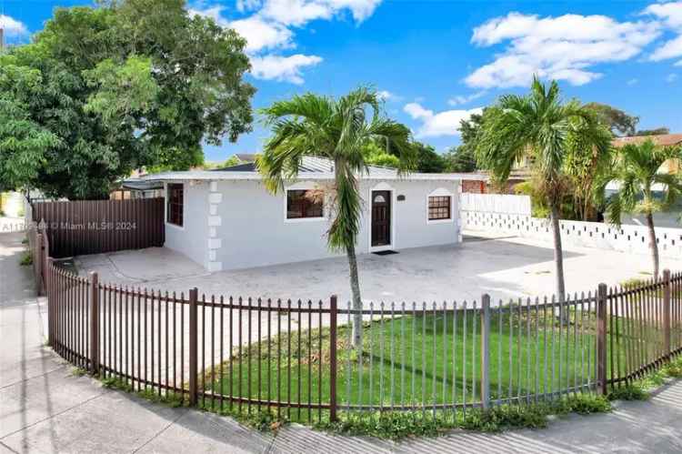 Single-family house For Sale in 4300, Northwest 4th Street, Miami, Florida