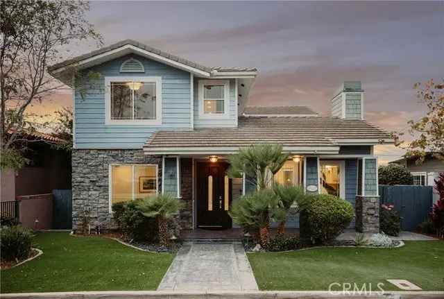 Single-family house For Sale in 1550, Morenci Street, San Diego, California