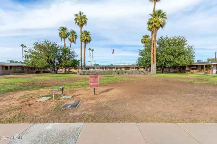 Apartment For Sale in 10582, West Oakmont Drive, Sun City, Arizona