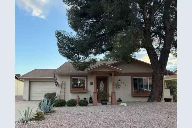 Single-family house For Sale in 736, East El Charro Circle, Mesa, Arizona