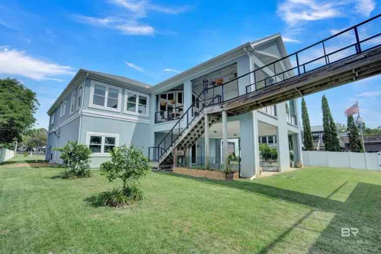 Single-family house For Sale in Orange Beach, Alabama