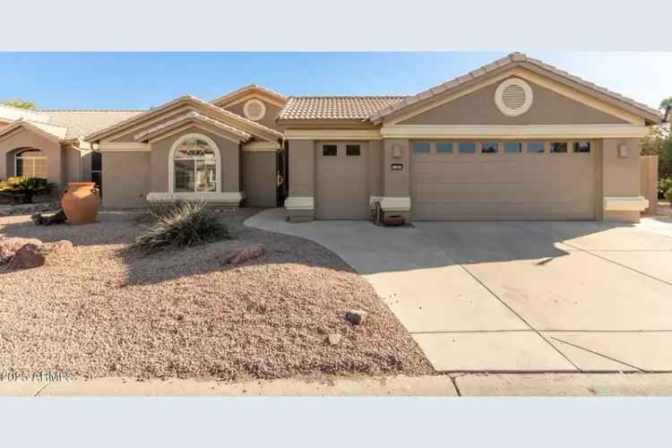 Single-family house For Sale in 15491, West Amelia Drive, Goodyear, Arizona