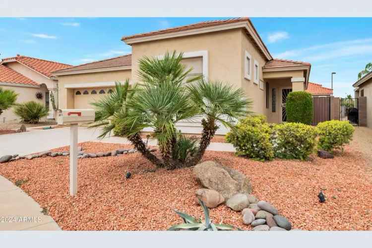 Single-family house For Sale in 18116, West Hayden Drive, Surprise, Arizona