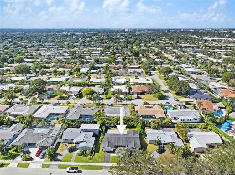 Single-family house For Sale in Fort Lauderdale, Florida