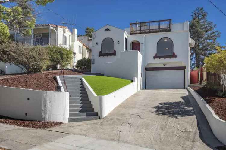 Single-family house For Sale in 3234, Morcom Avenue, Oakland, California