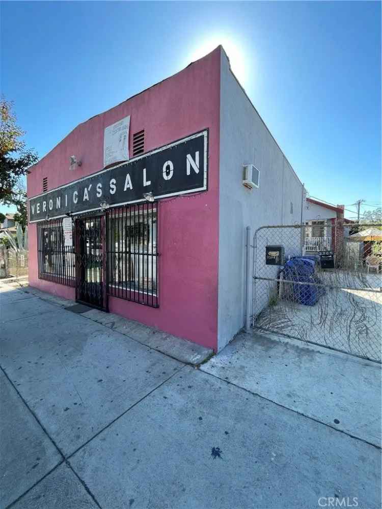 Multi-family house For Sale in Manhattan Beach, California