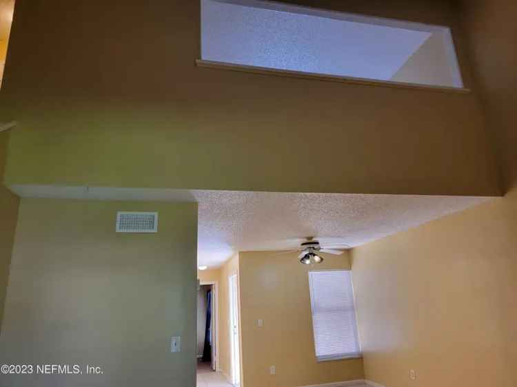 House For Sale in Jacksonville, Florida