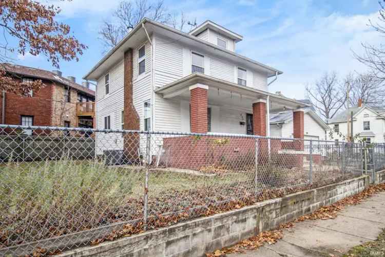 Single-family house For Sale in 739, Leland Avenue, South Bend, Indiana