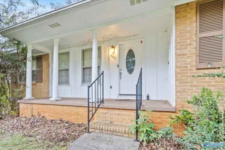 Single-family house For Sale in Huntsville, Alabama