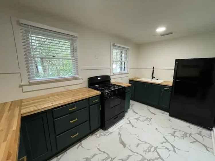 2 Bed 1 Bath Duplex in Duckpond - Near UF