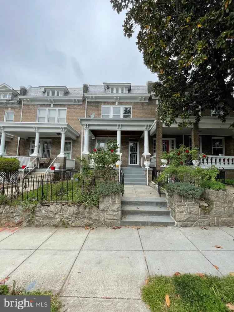 House For Sale in 707, Otis Place Northwest, Washington, District of Columbia