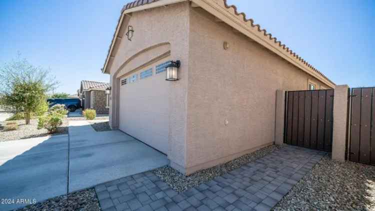 Single-family house For Sale in 16543, West Alameda Road, Surprise, Arizona