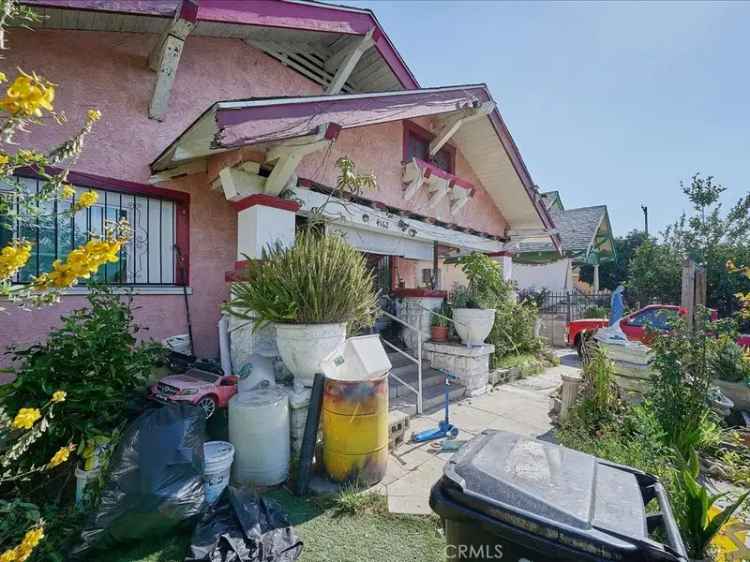 Single-family house For Sale in Los Angeles, California