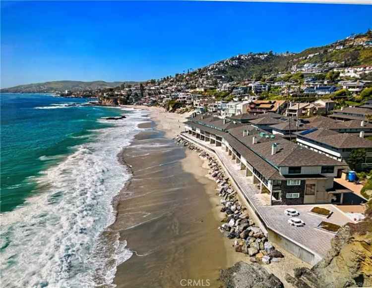 House For Sale in Laguna Beach, California