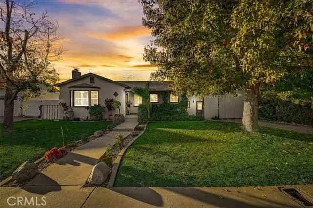 Single-family house For Sale in 517, Laurel Avenue, Brea, California