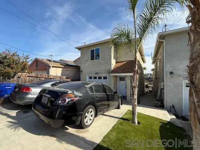 Single-family house For Sale in San Diego, California